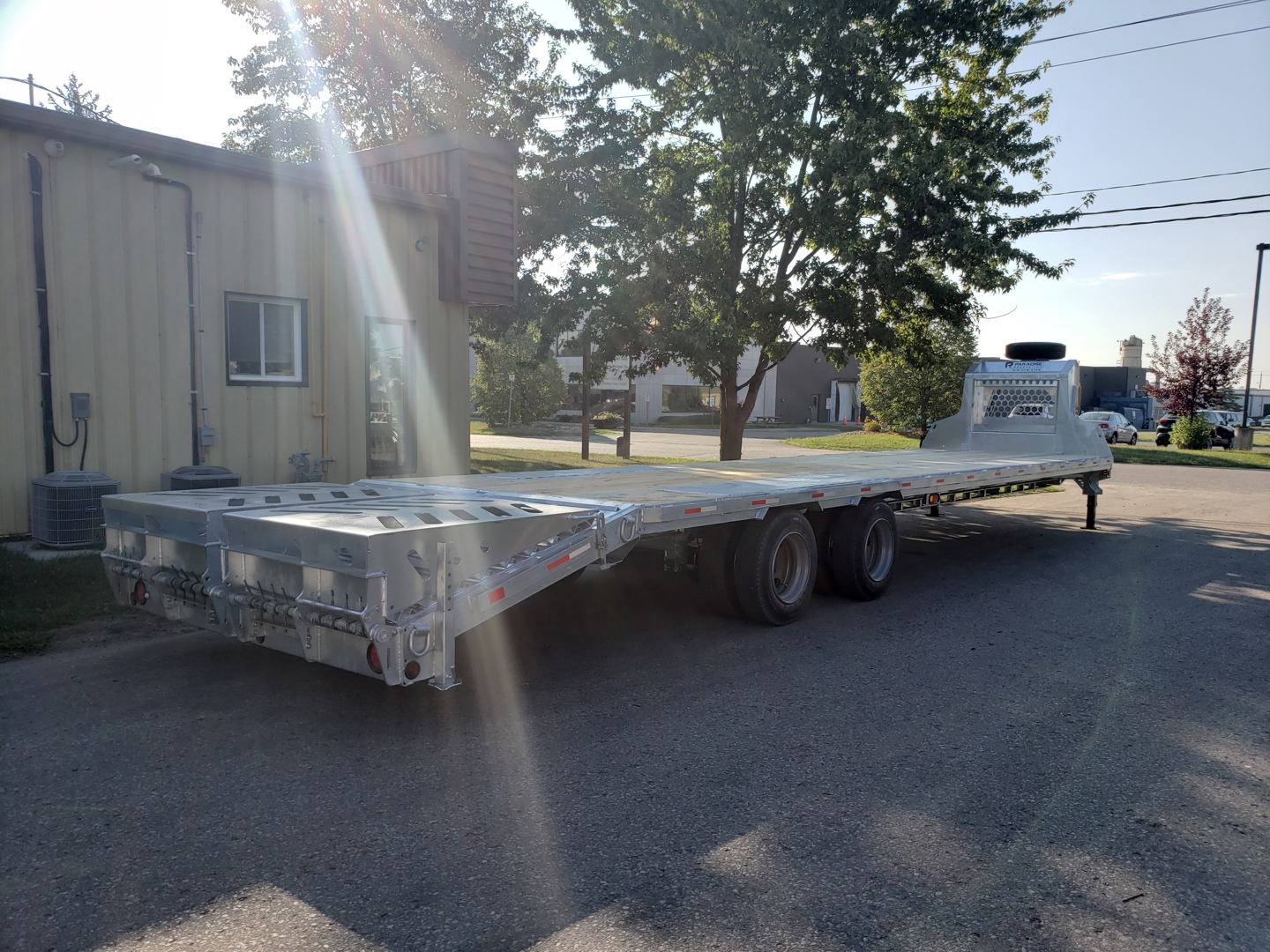 New 2026 TRIUMPH TRAILERS GALVANIZED STEEL GOOSE NECK DECKOVER - Image 2