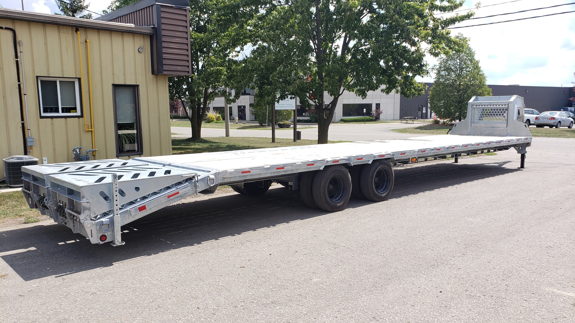 New 2026 TRIUMPH TRAILERS GALVANIZED STEEL GOOSE NECK DECK OVER - Image 2