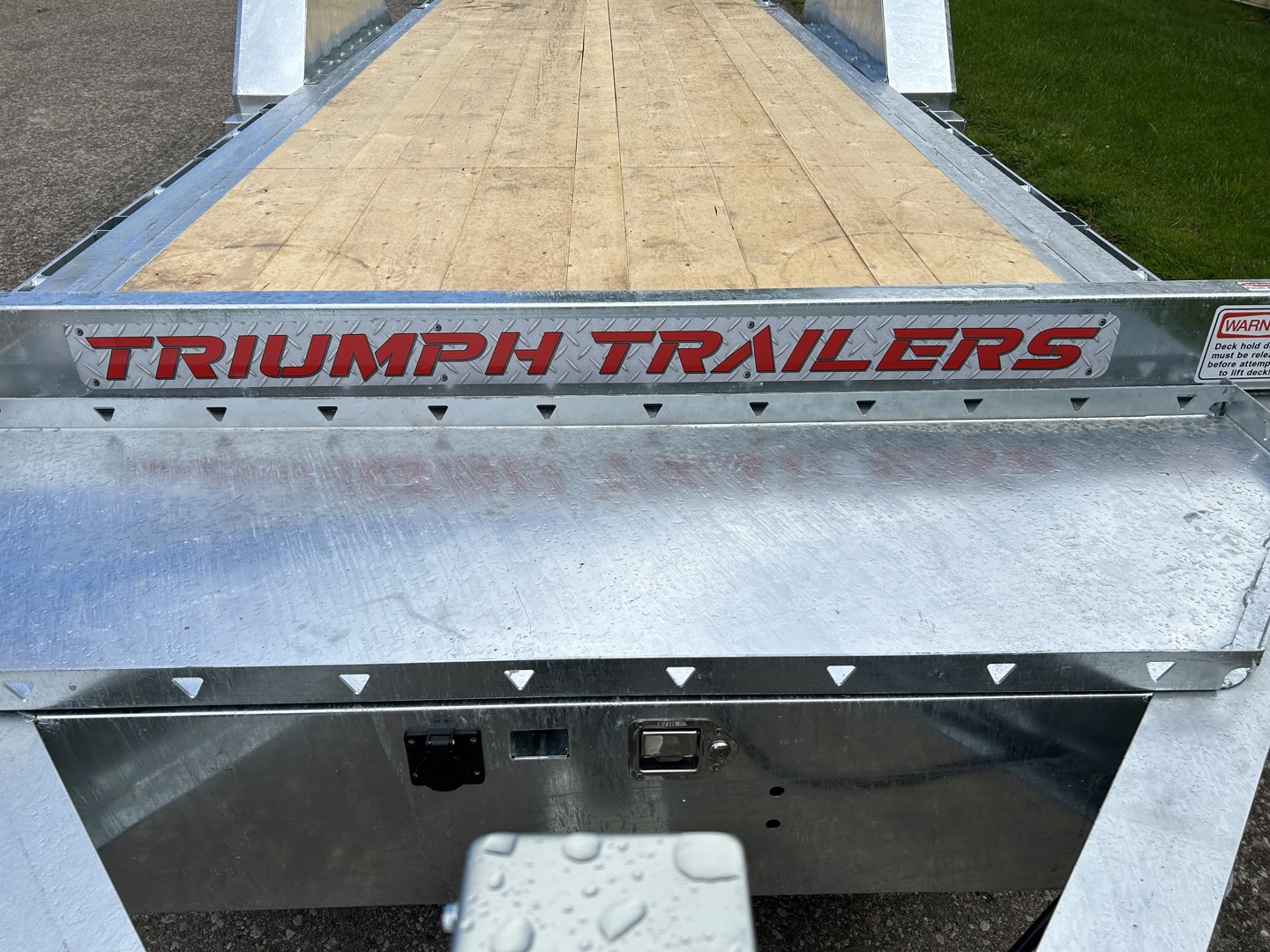 New 2026 Triumph Trailers Galvanized Hydraulic Tilt with I Beam Frame - Image 11