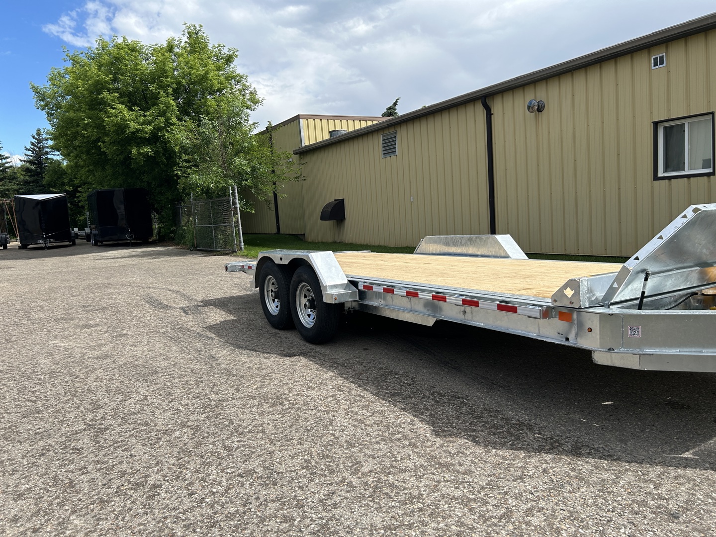 New 2026 Triumph Trailers Galvanized Hydraulic Tilt with I Beam Frame - Image 13
