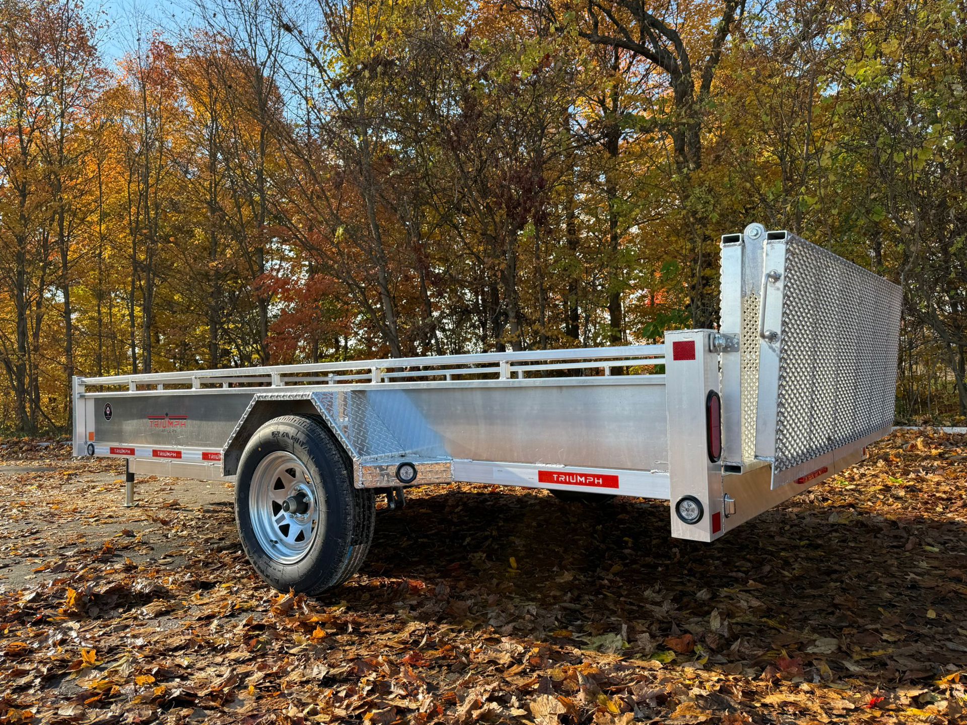 New 2026 TRIUMPH TRAILERS ALUMINUM UTILITY - Image 5