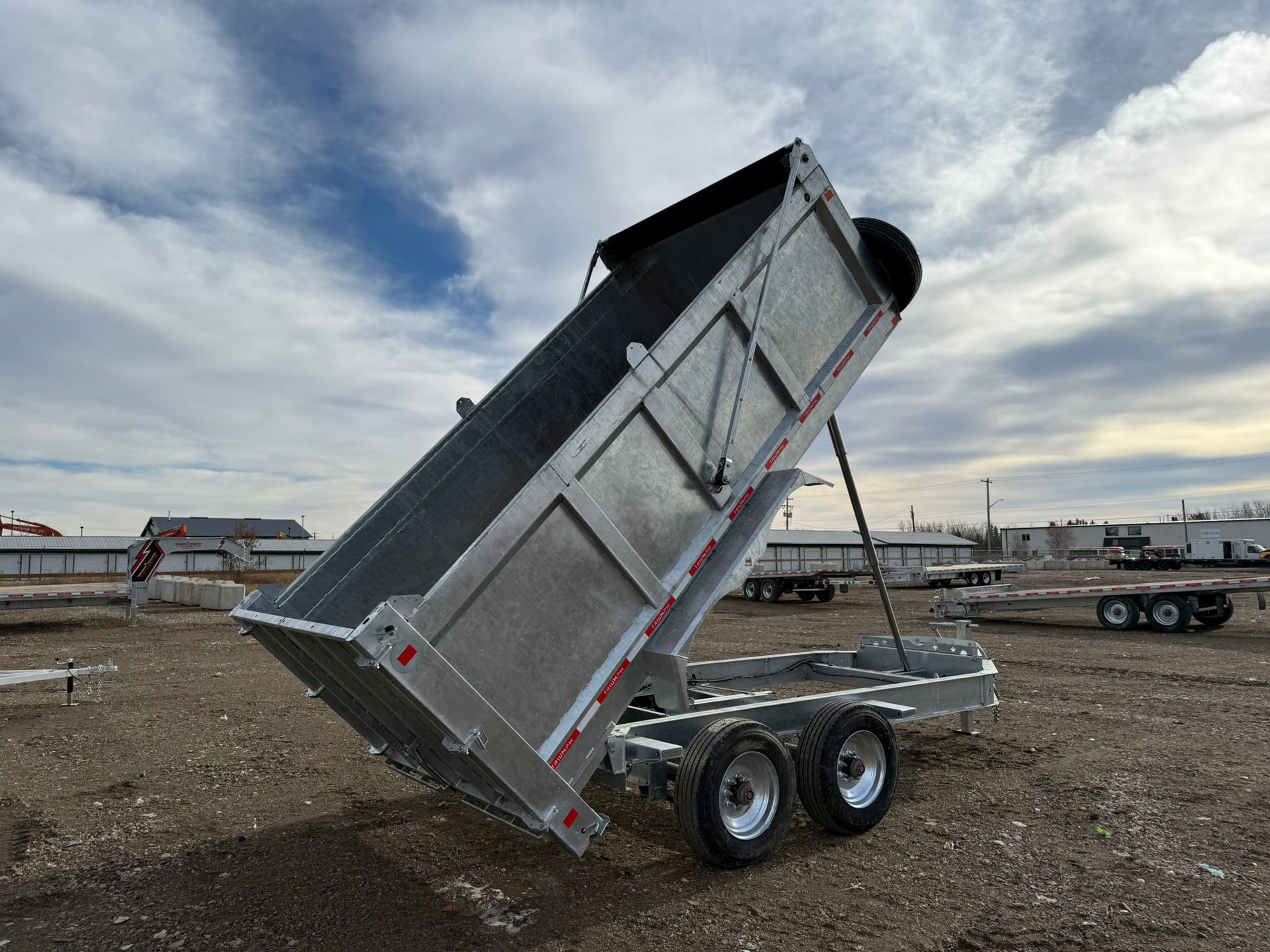 New 2026 Triumph Trailers Galvanized High Side Dump Trailer - Image 12