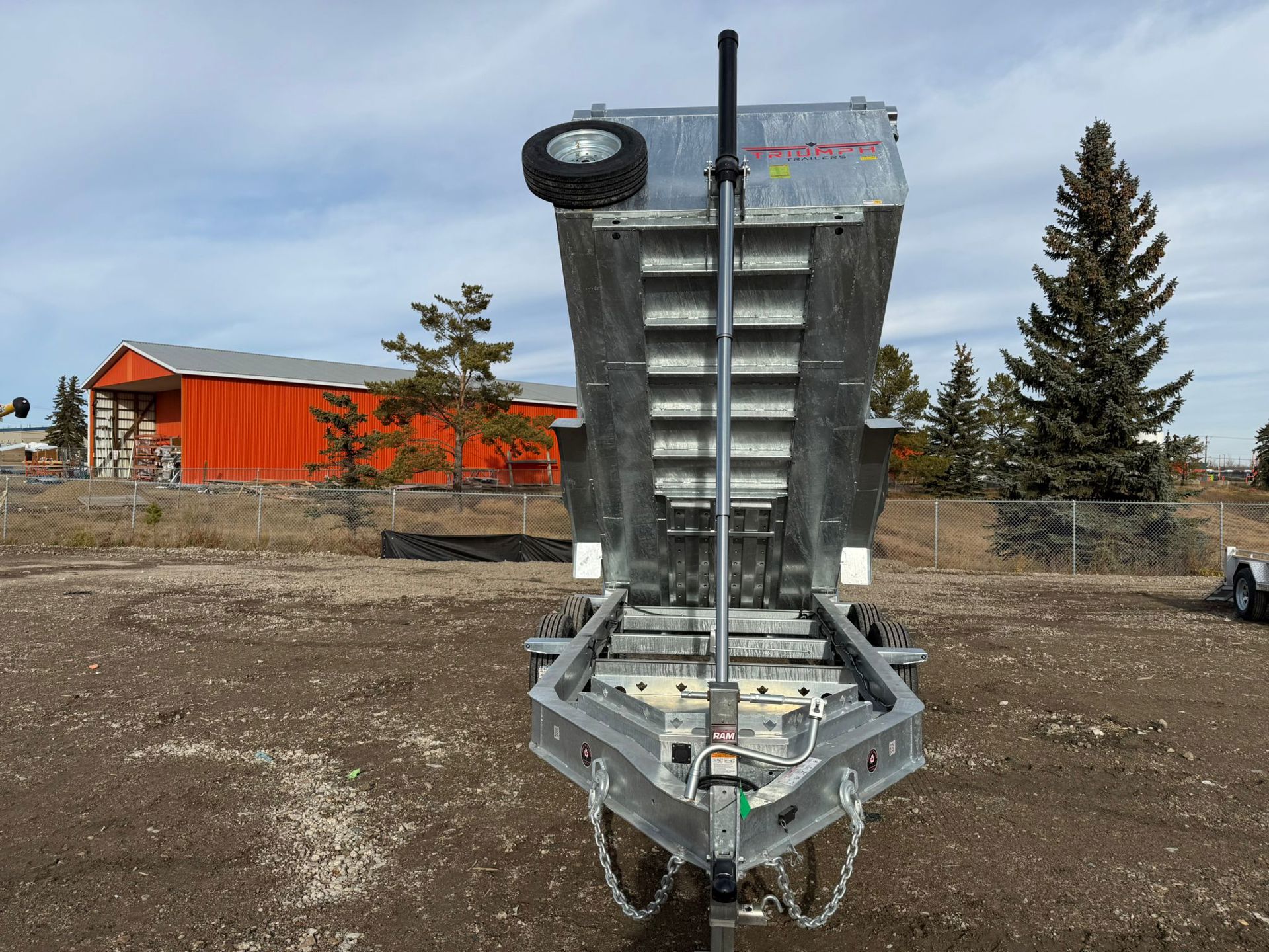 New 2026 Triumph Trailers Galvanized High Side Dump Trailer - Image 13