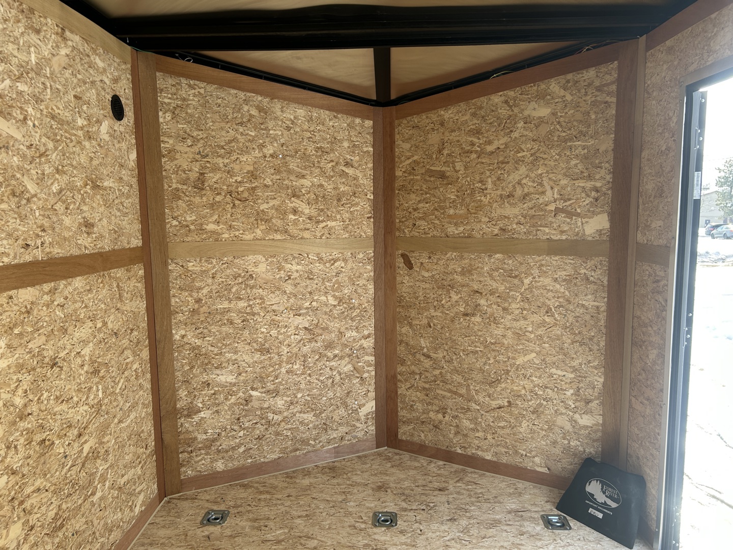 New 2026 Cargo Mate 7.5x14 Steel Enclosed Cargo Trailer - Image 10
