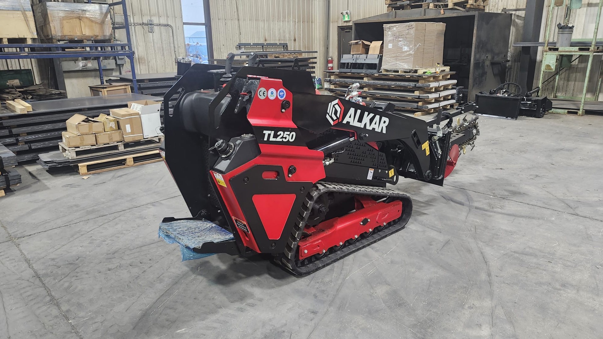 New 2026 ALKAR Tractor Loader - Image 9