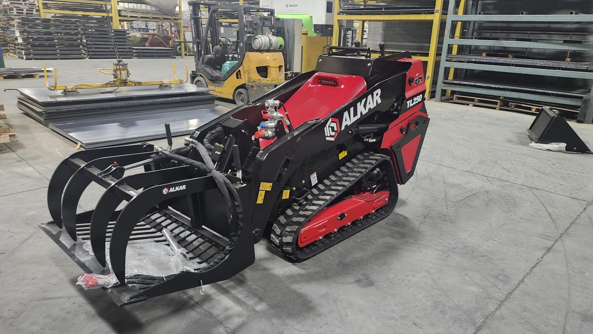 New 2026 ALKAR Tractor Loader - Image 11